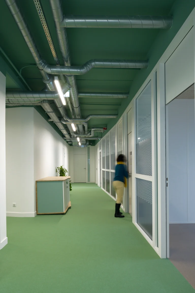 Couloir vert de la Maison de l'Entreprise